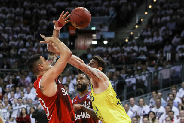 仅展示了球 仅展示了球