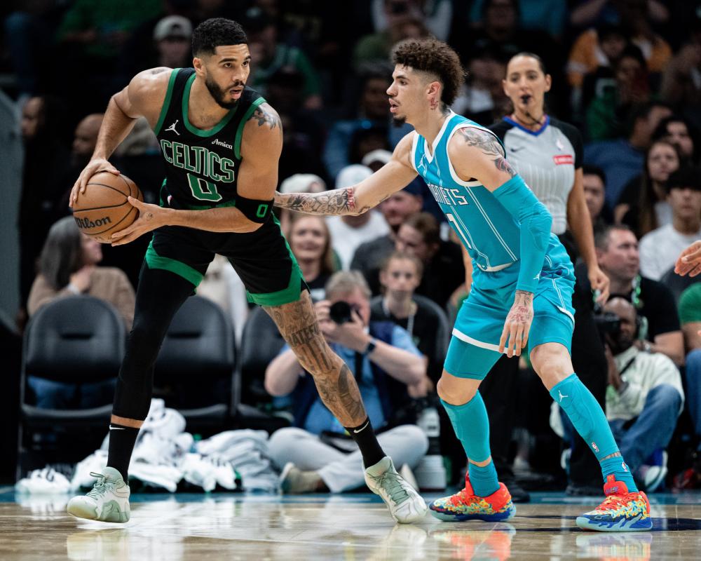 动在国际舞 动在国际舞